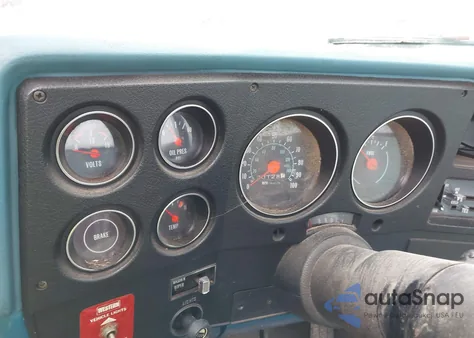 1977 Chevrolet Truck из США, поврежденный, VIN CKL247J182595